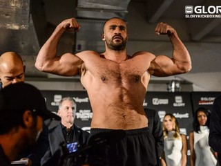 Badr Hari sa opäť vráti na scénu v roku 2018!