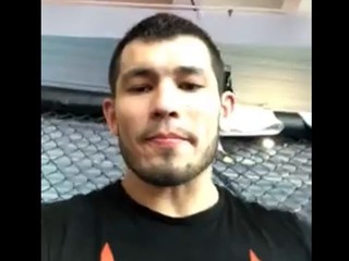 Prechádzka v UFC Performance Institute s Makhmudom Muradovom