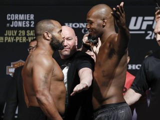 Sériový vrah jím taky prošel, říká o Jonesově testu na polygrafu Daniel Cormier