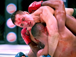 Bellator 192: Rory MacDonald napriek zraneniam porazil Limu a získal titul
