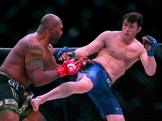 Bellator 192: Sonnen si poradil s ´Rampageom´ a postúpil do druhého kola Grand Prix
