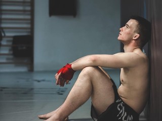 Peníze jsou negativní motivace, říká mladá krev Tomáš Kvapil