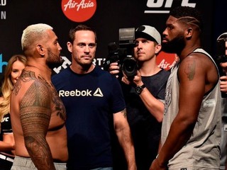 Ostrieľaný veterán proti mladej krvi, to je súboj Hunta s Blaydesom