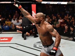 Yoel Romero nezískal dočasný titul, no aj tak vyzve Whittakera, potvrdil Dana White
