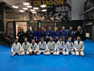 Ilja Škondrič získal fialový pás v jiu-jitsu