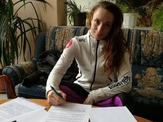 Lucie Pudilová pokračuje v UFC s novou zmluvou!