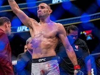 Ani sám Tony Ferguson nemôže uveriť svojmu odstúpeniu z UFC 223