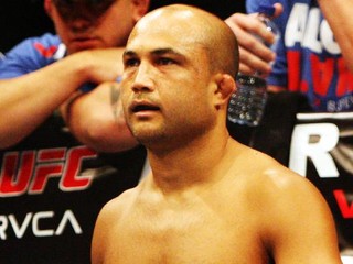 Legendárny BJ Penn sa vracia do klietky a my poznáme jeho súpera!