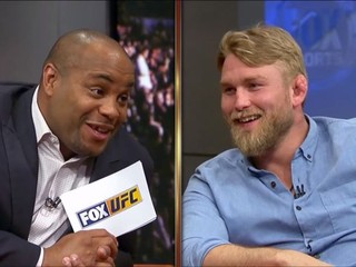 Na tučka má výborné kardio, hovorí Gustafsson o Cormierovi