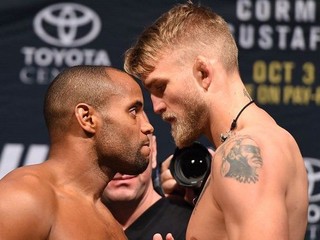 Cormier vracia úder Gustafssonovi: Tvojimi najväčšími úspechmi sú dve tesné prehry