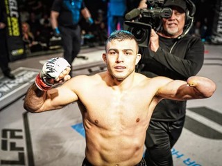 Nick Newell dostane šancu ukázať sa v Contender Series