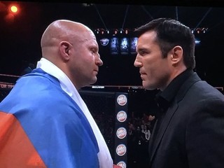 Fedora v semifinále Grand Prix čaká Chael Sonnen