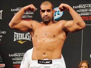 Bodli ho do srdca, ale on sa nevzdal. Blagoy Ivanov je v UFC!