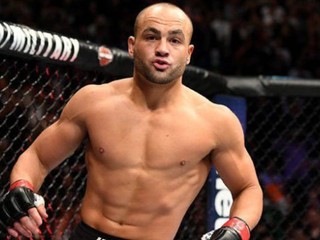 Zápas s Poirierom či Diazom? Alvarez sa momentálne sústreďuje len na novú zmluvu