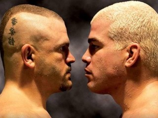 Tito Ortiz volá po treťom zápase s Chuckom Liddellom