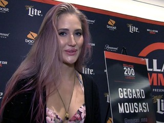 Anastasiu Yankovu teší, že celebrity ako 50 Cent sa čoraz viac zaujímajú o MMA