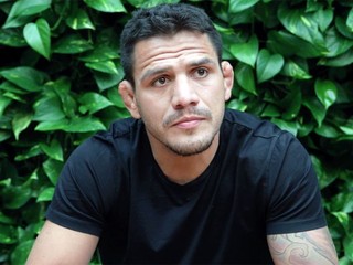 Rafael dos Anjos: Covington je iba horšia verzia Conora