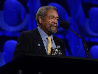 Vo veku 86 rokov zomrel legendárny cutman Leon Tabbs