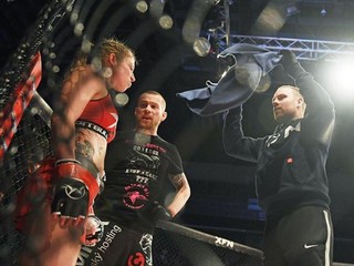 "Jsem nervóznější než před prvním zápasem," prozrazuje Sandra Mašková