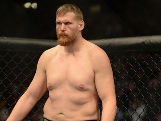 Josh Barnett požiadal o rozviazanie kontraktu s UFC 