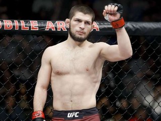 Khabib: „Mojím snom je zničiť ho, urobiť z neho v klietke sliepku."