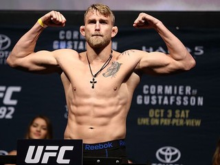 Alexander Gustafsson by chcel zápasiť na turnaji UFC 229
