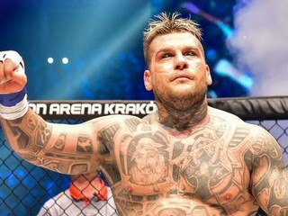 Poľský rapper 'Popek Monster' vs fitness model Erko Jun na KSW 45