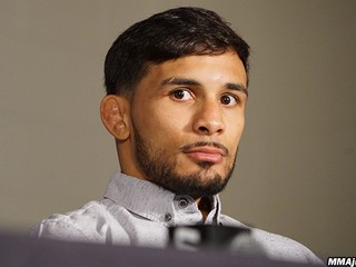 MMA zápasník Dennis Bermudez sa zapísal do Guinessovej knihy rekordov.
