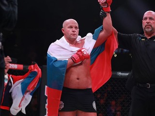 Bellator 208: Fedora po výhre nad Sonnenom čaká súboj o opasok ťažkej váhy!