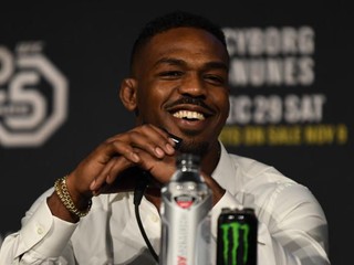 Jones nemá záujem o tretí zápas s Cormierom: Tomu človeku už som toho urobil dosť