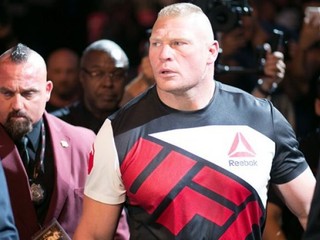 „Lesnar bude pre Cormiera ťažší súper ako Derrick Lewis," myslí si Brendan Schaub