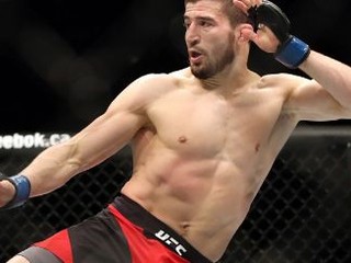 V súvislosti s pražským galavečerom UFC sa spomína meno ďalšieho Rusa