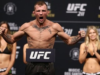 Veterán UFC Jason Knight hľadá novú organizáciu