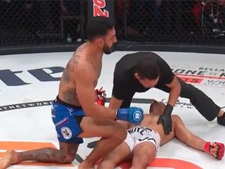 Henry Corrales uštedril tvrdú príučku Aaronovi Picovi (video knokautu)