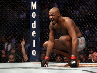 Jon Jones je Smithovi vďačný: Dlhujem mu pivo