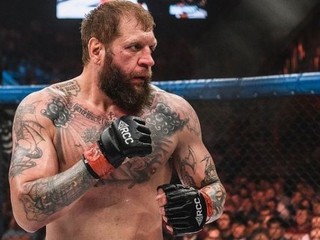 Organizácia RCC rozviazala kontrakt s Aleksandrom Emelianenkom