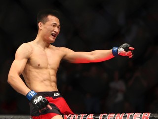 UFC: 58 sekúnd! The Korean Zombie je späť (+video)