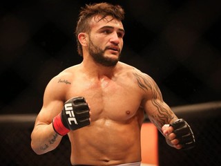 John Lineker bol prepustený z UFC