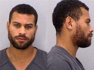 Trujilo posielal 16-ročnému dievčaťu fotky svojich genitálií a videá svojej masturbácie