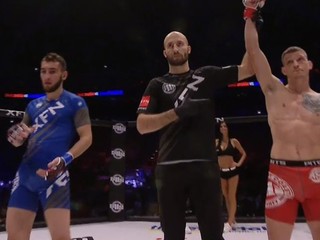 Niekdajší súper „Mácu“ a Dvořáka sa predstaví v Bellatore