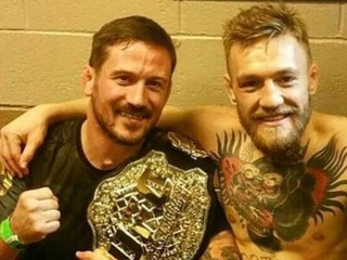 Tréner John Kavanagh: Conor trénuje ako skutočný šampión 