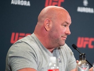 Dana White: Nenechávajte to v rukách bodových rozhodcov