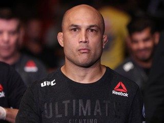 Penn prevrátil auto, zrejme šoféroval opitý