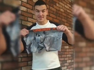 Rúško a čiapka v jednom? Tomáš Možný vie, ako na to