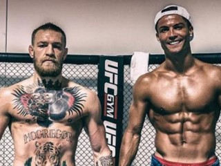 Cristiano Ronaldo navštívil Conora McGregora