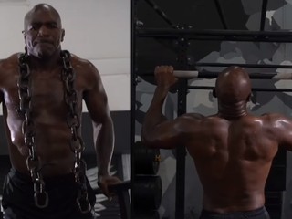 57-ročný Evander Holyfield sa pochválil formou