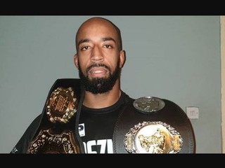 Veterána Bellatoru dobodali na vlastnej oslave, útok neprežil