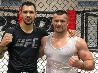 VIDEO | Aleksandar Rakic zaberá u legendárneho Mirka Filipovica