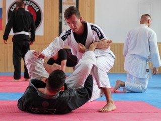 „Verím, že potenciál pre bojové športy je v každom človeku,“ myslí si Simon Thomay