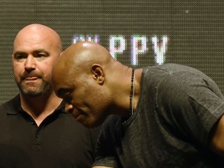 Silva chce odísť z UFC, White je ale proti